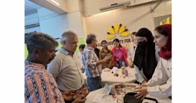 AUW students host sustainability event in Chattogram